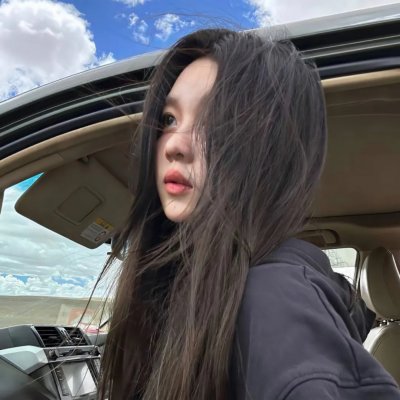 奇异三人恋 在线观看